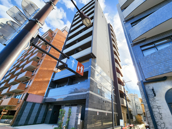 【コンシェリア白金台TOKYO PLATINUM】外観