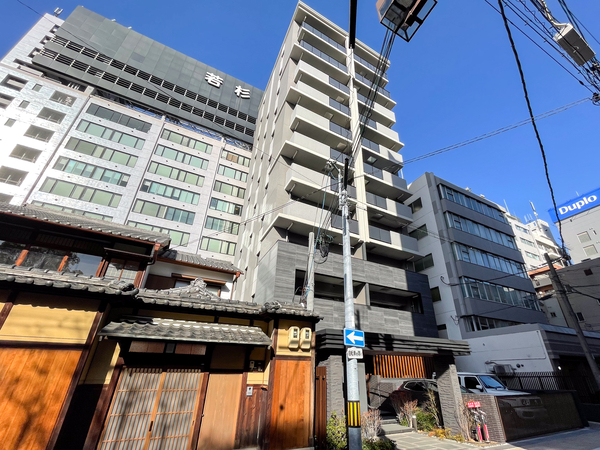 【ローレルアイ天満宮】外観