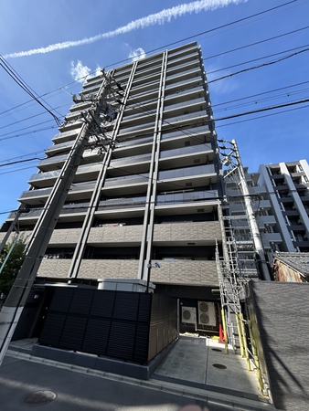 【ザ・パークハウス桜山プレイズ】外観