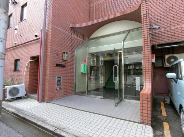 【サニーウェル小杉】エントランス