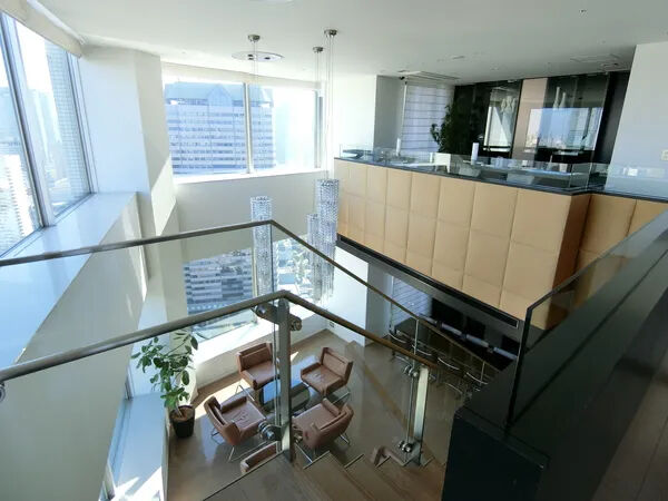 【パークコート赤坂ザタワー】共用部分 スカイラウンジ(2吹抜け構造) 【パークコート赤坂ザタワー】共用部分 スカイラウンジ(2吹抜け構造)