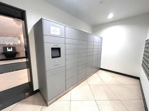 （宅配ボックス）