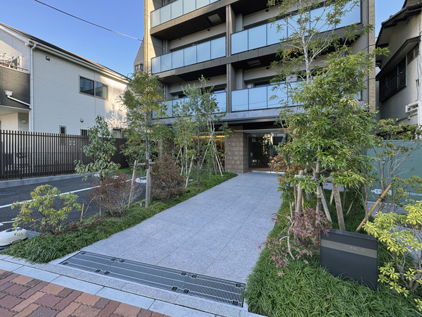 【ヴァースクレイシアIDZ千葉】エントランス 【ヴァースクレイシアIDZ千葉】エントランス