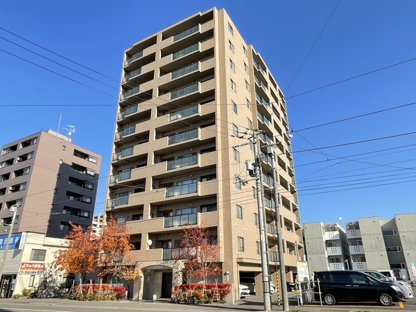 ファミール山鼻南15条