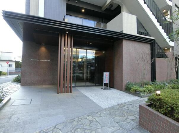 【レジデンシャル東中野】エントランス