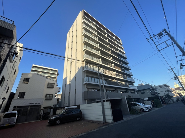 【リビオ越谷蒲生ザ・フロント】外観