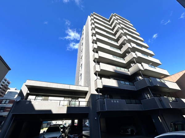 【ロジェ琴似ターミナルステーション】外観