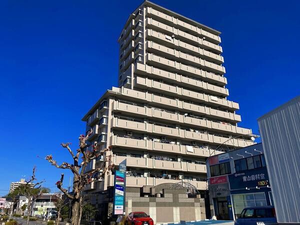 【グローリアスヒルズ日進第3】外観 【グローリアスヒルズ日進第3】外観