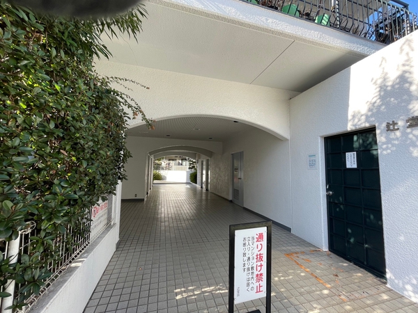 【辻堂パークホームズ】エントランス