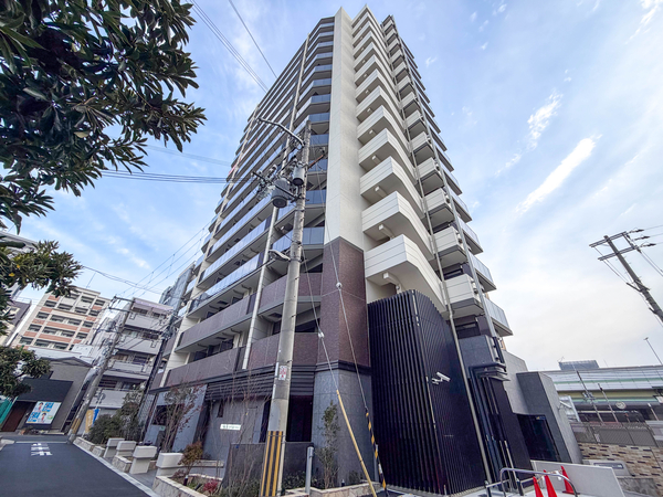 【ブランニード塚本駅前】外観