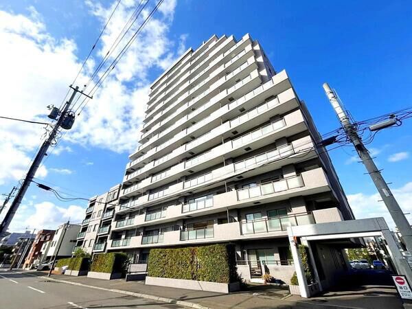 【サウスガーデン山鼻】外観1