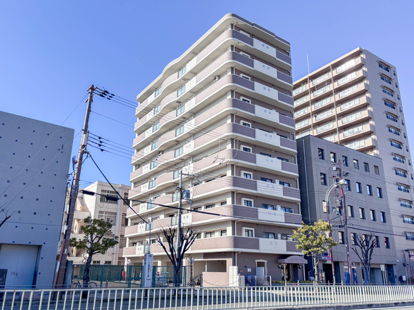 【ユニライフ大阪ドーム前】外観