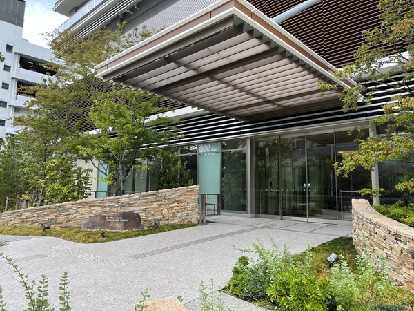 エントランス エントランス