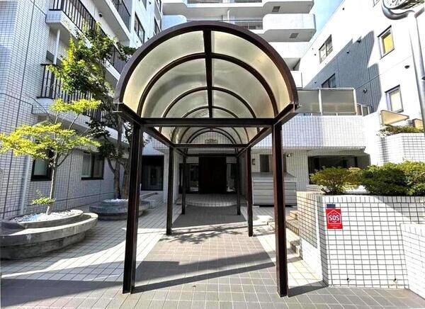 【ライオンズマンション円山南】エントランス
