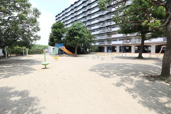 【淀川パークハウス】共用部分（公園）
