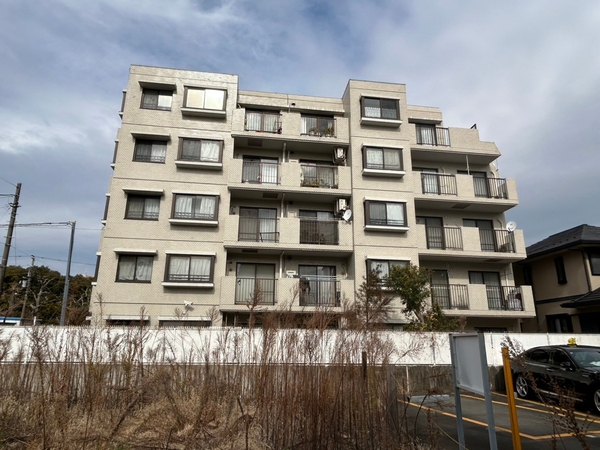 【横浜井土ケ谷パークホームズ】外観