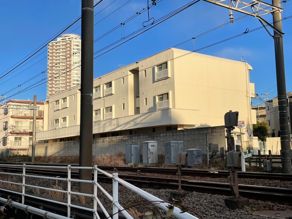 【ダイアパレス鶴ヶ峰】外観