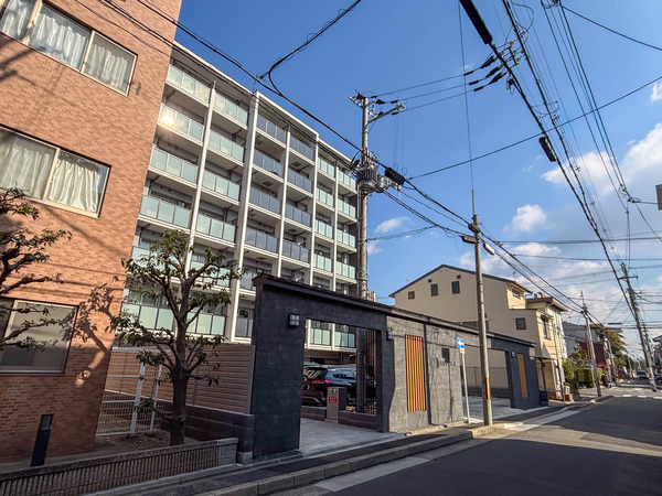 【ソルテラス京都西大路郁】外観