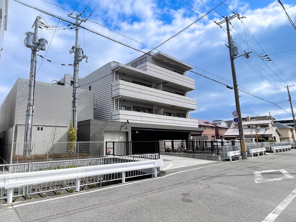 【グランアッシュ塚口】外観