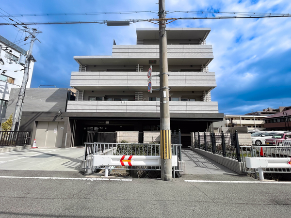 【グランアッシュ塚口】外観