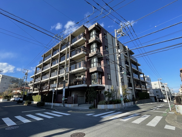【エクセレントシティ宮前平クリアヒルズ】外観
