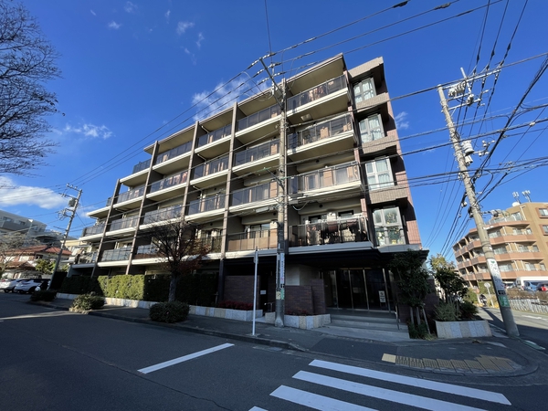 【エクセレントシティ宮前平クリアヒルズ】外観