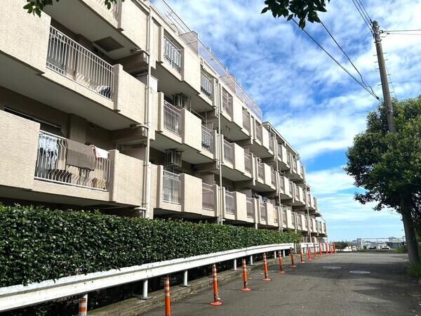 【クイーンハイツ保土ケ谷】外観
