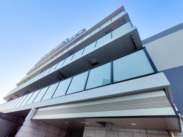 【レーベン横濱西谷DUARIZE】外観