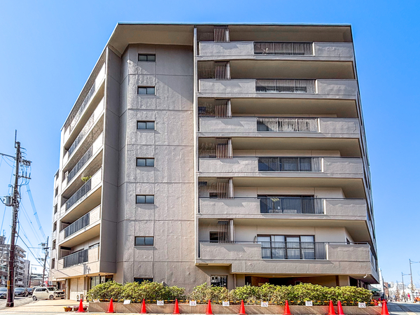 【チサンマンション東山】外観