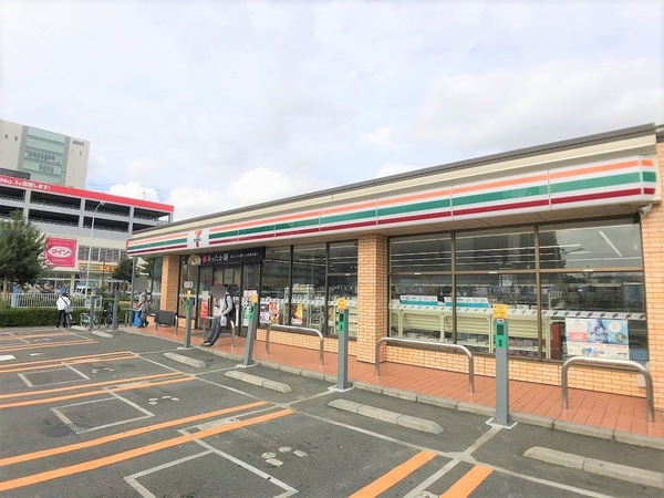 セブンイレブン江東新砂3丁目店