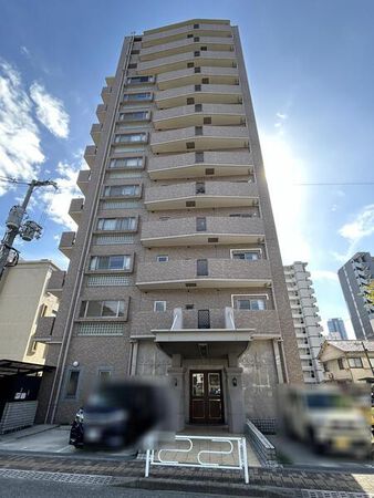 ファミールフェアコート光町