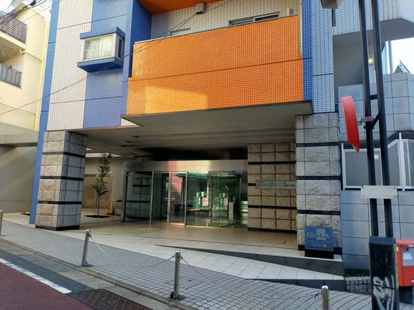 【グランドガーラ代田橋】エントランス