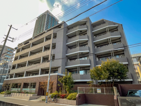 【ワコーレ新神戸ステーションリブリエ】外観