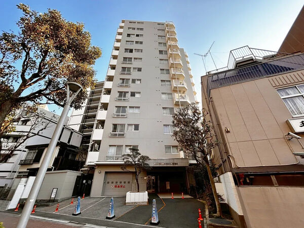 【ライオンズマンション金町第2】外観