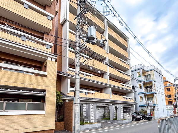【プレサンス京都三条大橋東山苑】外観