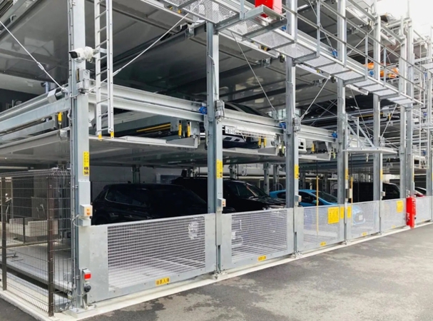 【プレサンスロジェ京都西大路】駐車所 【プレサンスロジェ京都西大路】駐車所