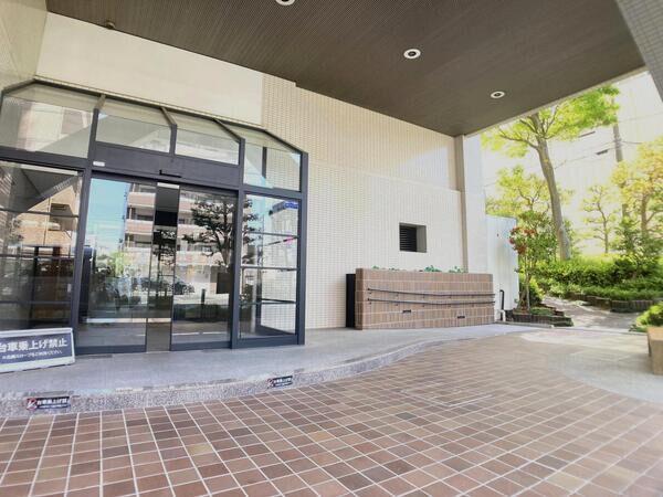 【日進パークマンション】エントランス 【日進パークマンション】エントランス