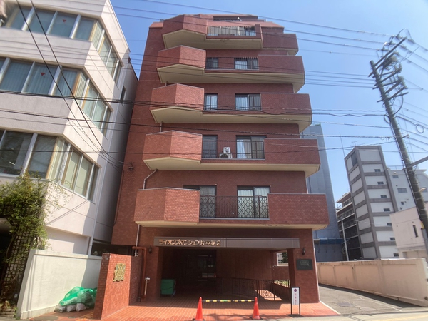 【ライオンズマンション片平第2】外観写真