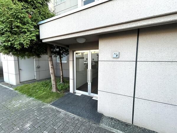 サーム大谷地