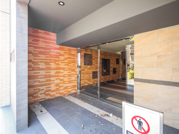 【サンクレイドル上前津】エントランス 【サンクレイドル上前津】エントランス