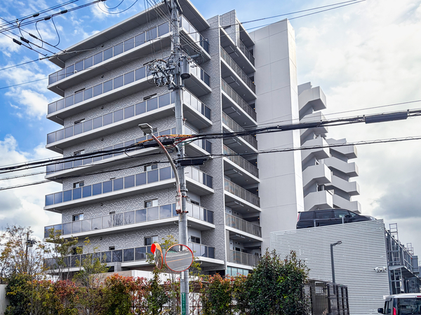 【レーベン高槻エアリープレイス】外観 【レーベン高槻エアリープレイス】外観