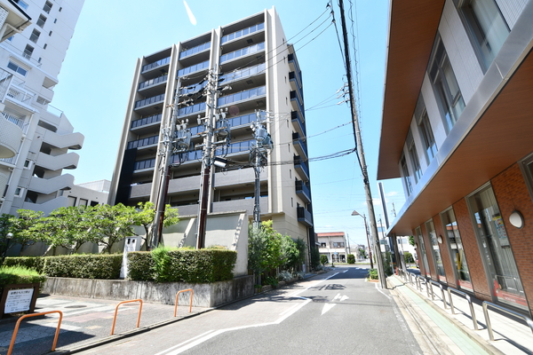 【サンメゾン御器所】外観写真 【サンメゾン御器所】外観写真