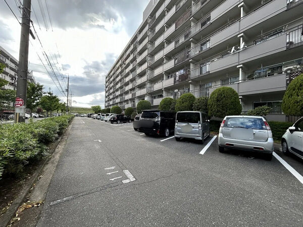 【労住まきのハイツ】駐車場 【労住まきのハイツ】駐車場