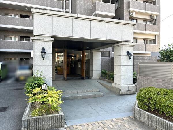【クレアセトル船越南】エントランス 【クレアセトル船越南】エントランス