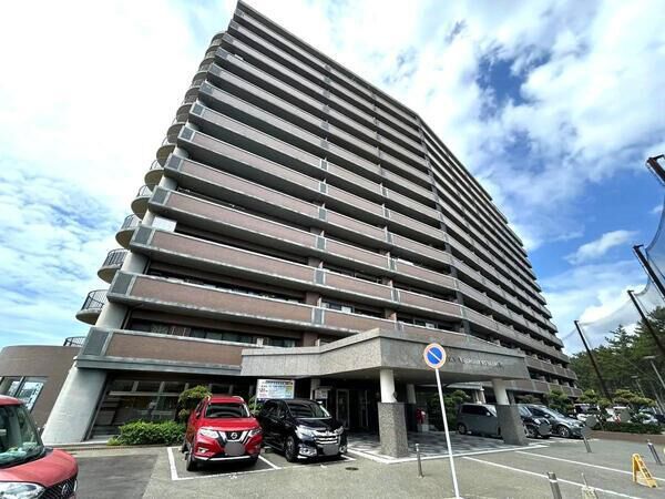 【コアマンション和白東パセオ】外観