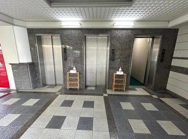 【コアマンション和白東パセオ】エントランス2