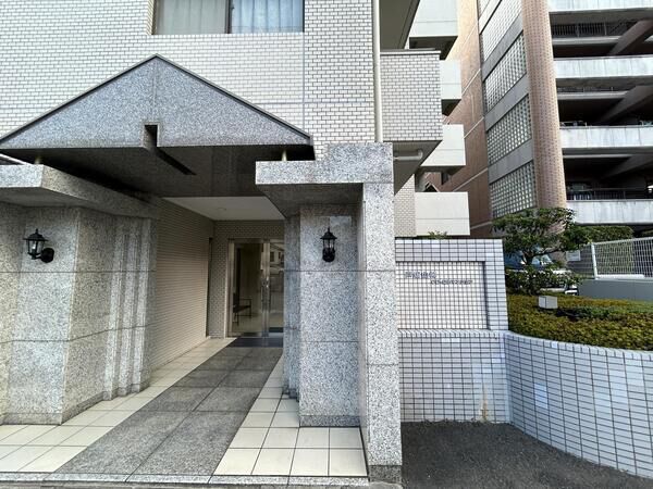 【戸坂山崎コープマンション】エントランス 【戸坂山崎コープマンション】エントランス