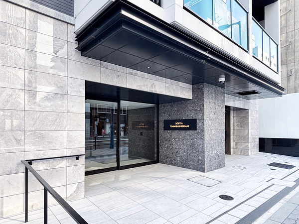 【ソルティア天満橋駅前】エントランス