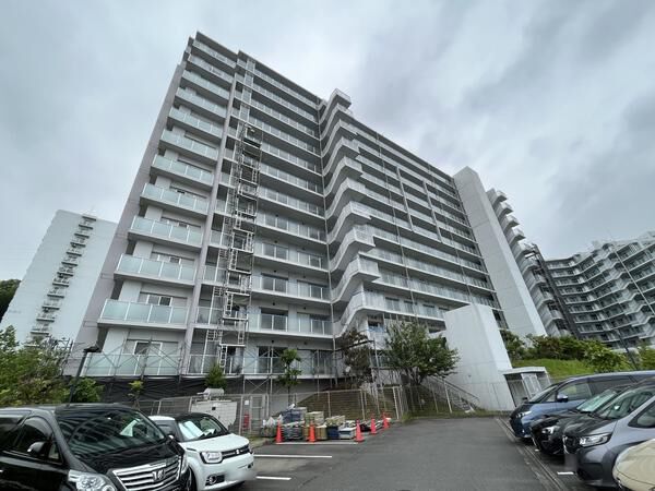 クレヴィア京王堀之内パークナード1 1番街 建物外観 クレヴィア京王堀之内パークナード1 1番街 建物外観