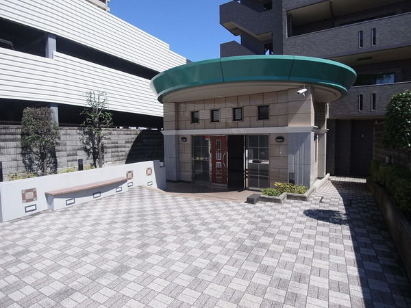 ガレイシア朝霞台 エントランス ガレイシア朝霞台 エントランス
